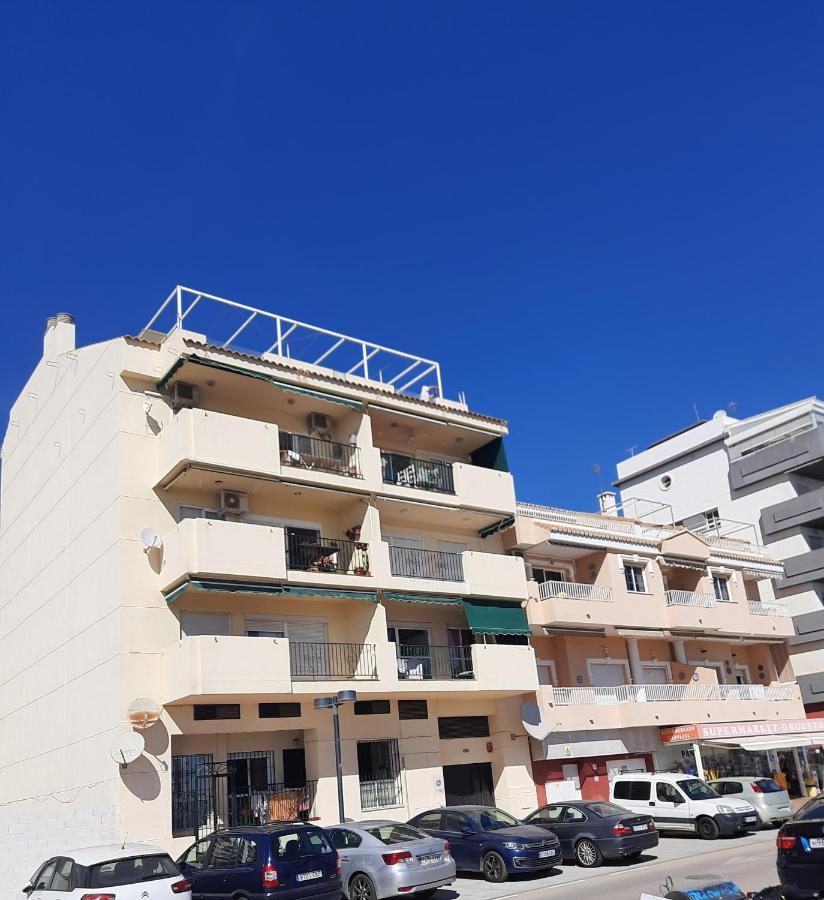 Apartmento Fuengirola Primera Linea Front Line Carvajal Exterior photo